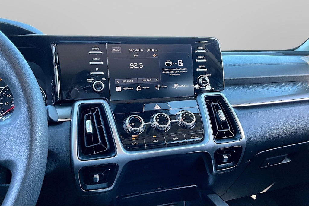 Thumbnail: 2022 Kia Sorento - 13