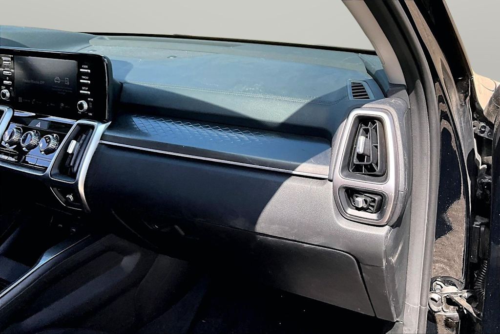 Thumbnail: 2023 Kia Sorento - 13
