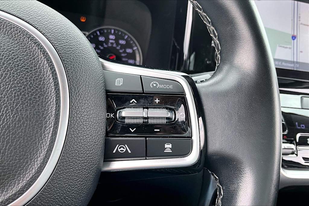 Thumbnail: 2022 Kia Sorento - 22