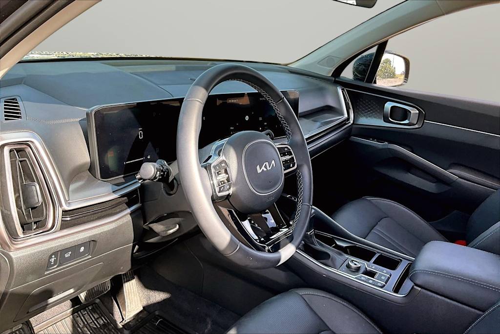 Thumbnail: 2025 Kia Sorento - 8