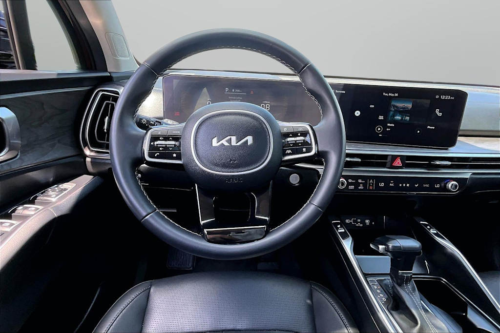 Thumbnail: 2025 Kia Sorento - 2