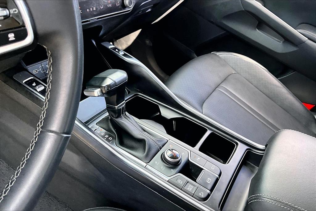 Thumbnail: 2024 Kia Sorento - 13