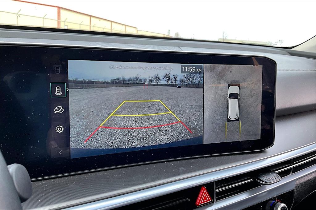 Thumbnail: 2024 Kia Sorento - 22