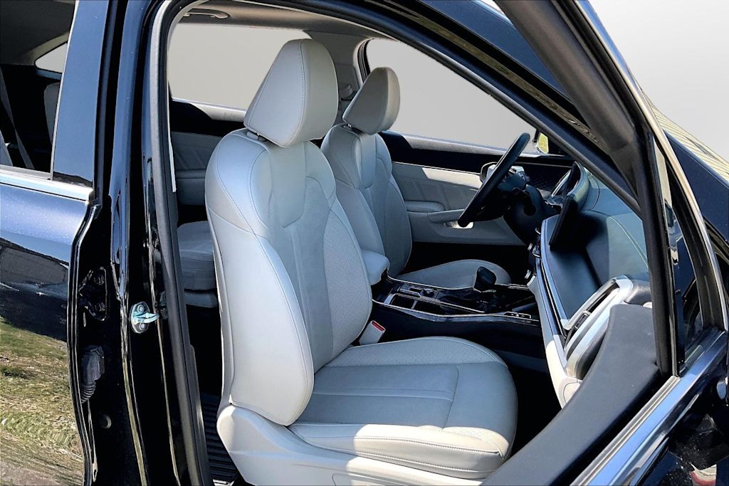 Thumbnail: 2025 Kia Sorento - 8