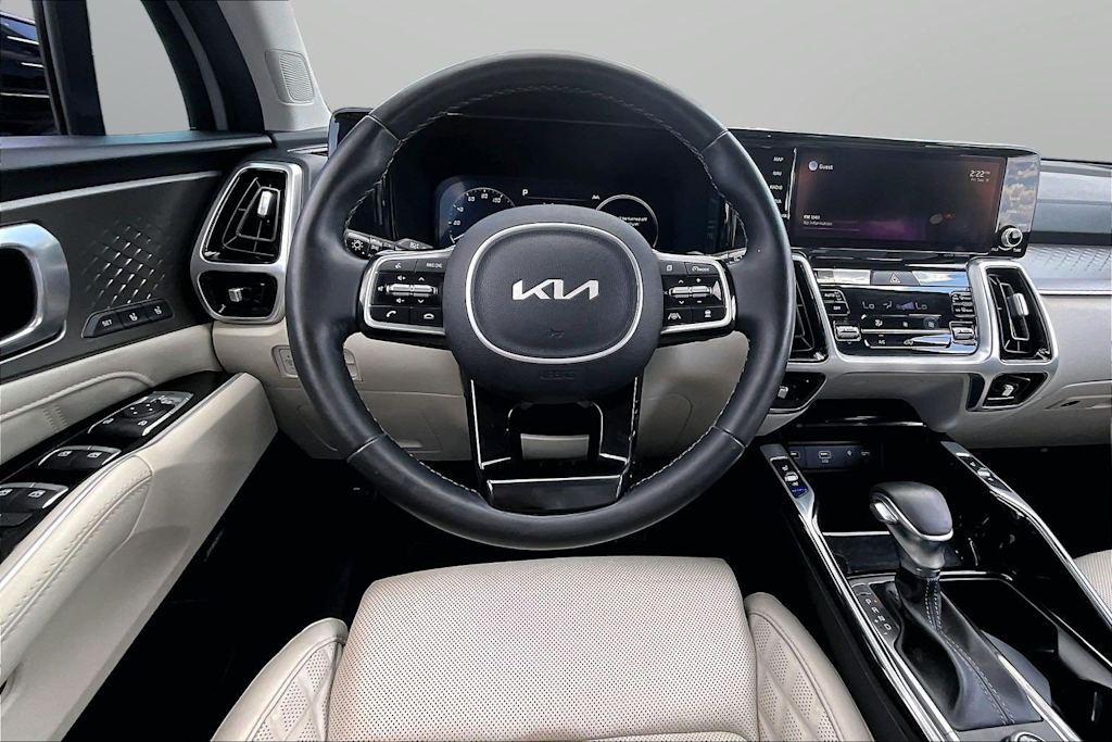 Thumbnail: 2022 Kia Sorento - 2
