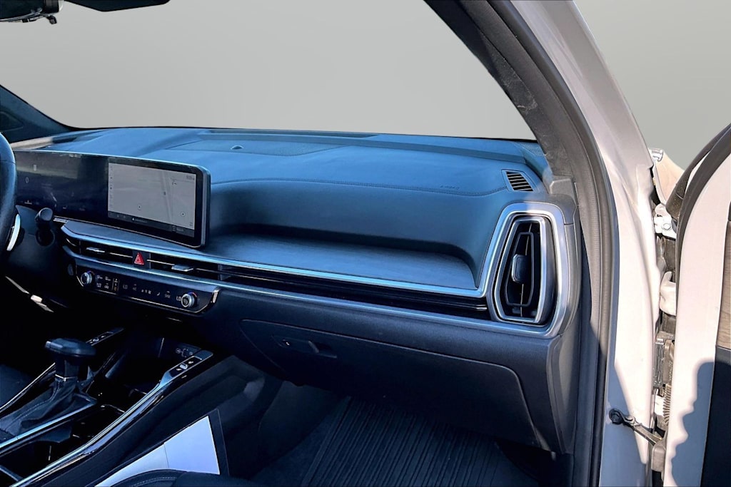 Thumbnail: 2025 Kia Sorento - 13