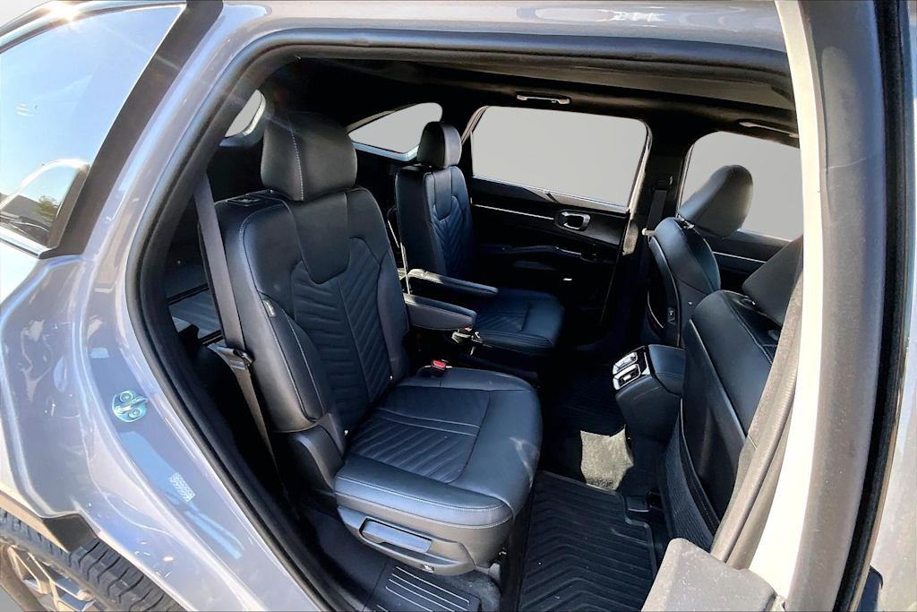 Thumbnail: 2025 Kia Sorento - 27