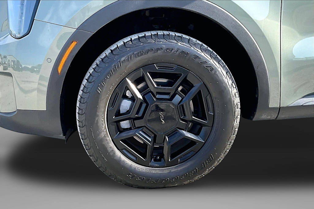 Thumbnail: 2025 Kia Sorento - 6