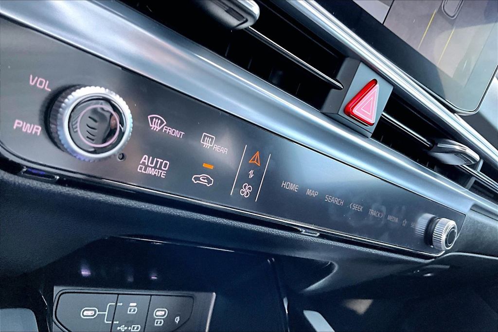 Thumbnail: 2025 Kia Sorento - 26