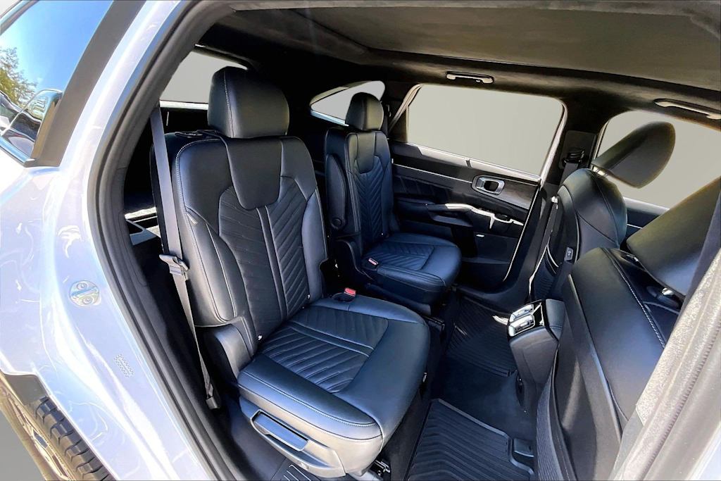Thumbnail: 2025 Kia Sorento - 27