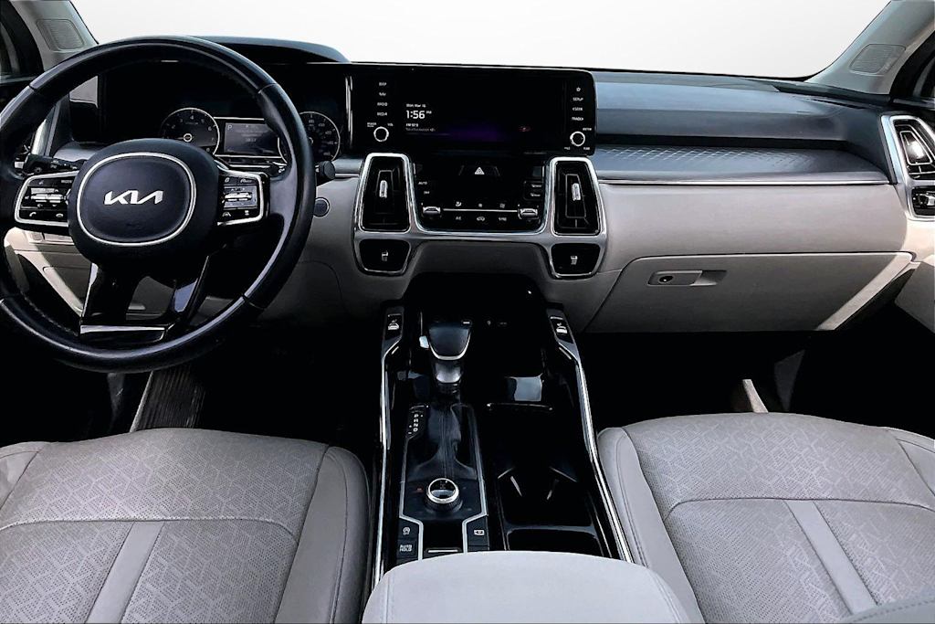 Thumbnail: 2022 Kia Sorento - 12