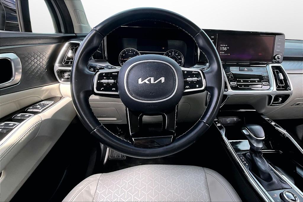 Thumbnail: 2022 Kia Sorento - 2