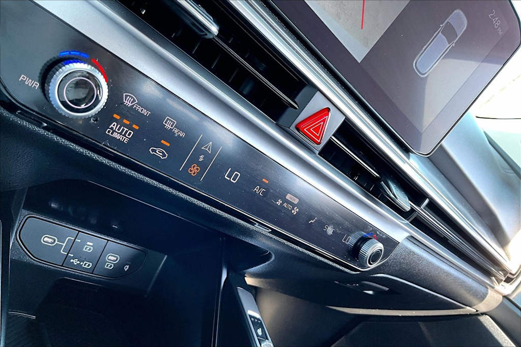 Thumbnail: 2025 Kia Sorento - 26