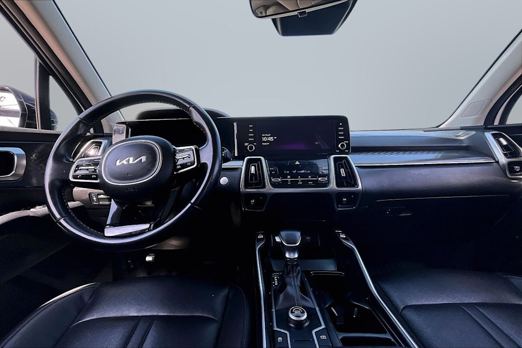 Thumbnail: 2022 Kia Sorento - 11