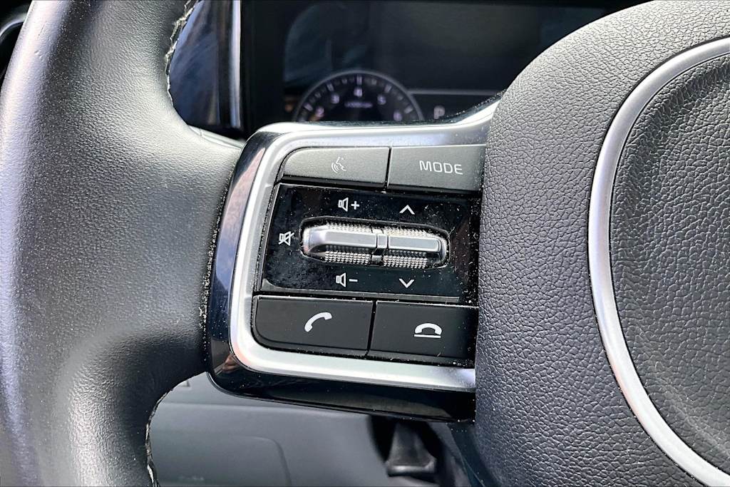 Thumbnail: 2022 Kia Sorento - 21