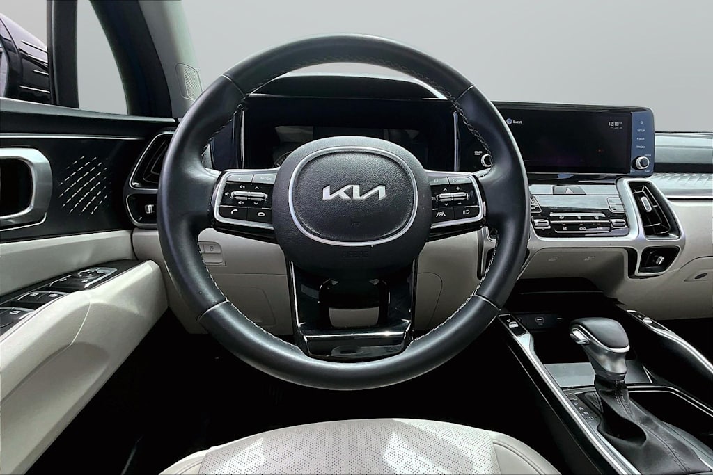 Thumbnail: 2022 Kia Sorento - 2