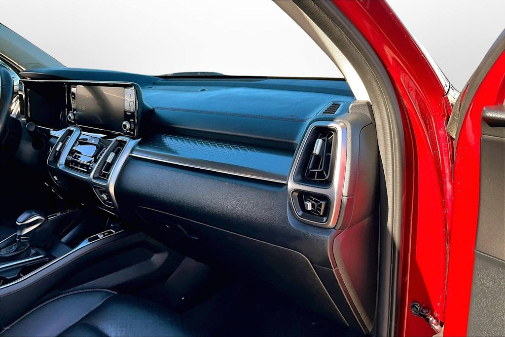 Thumbnail: 2022 Kia Sorento - 12