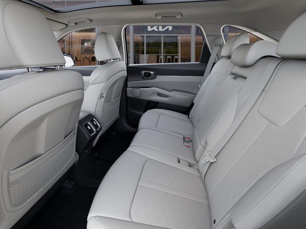 Thumbnail: 2025 Kia Sorento - 10
