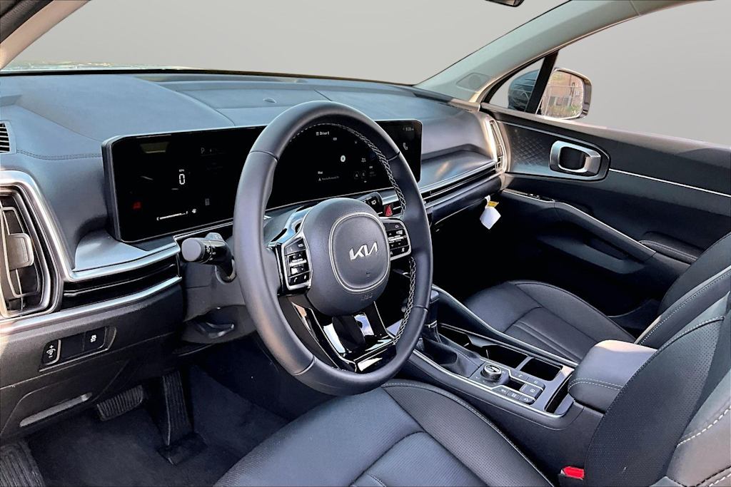 Thumbnail: 2025 Kia Sorento - 8