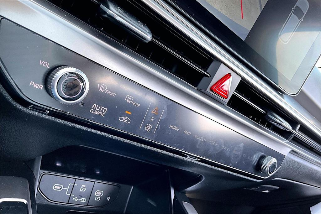 Thumbnail: 2025 Kia Sorento - 26