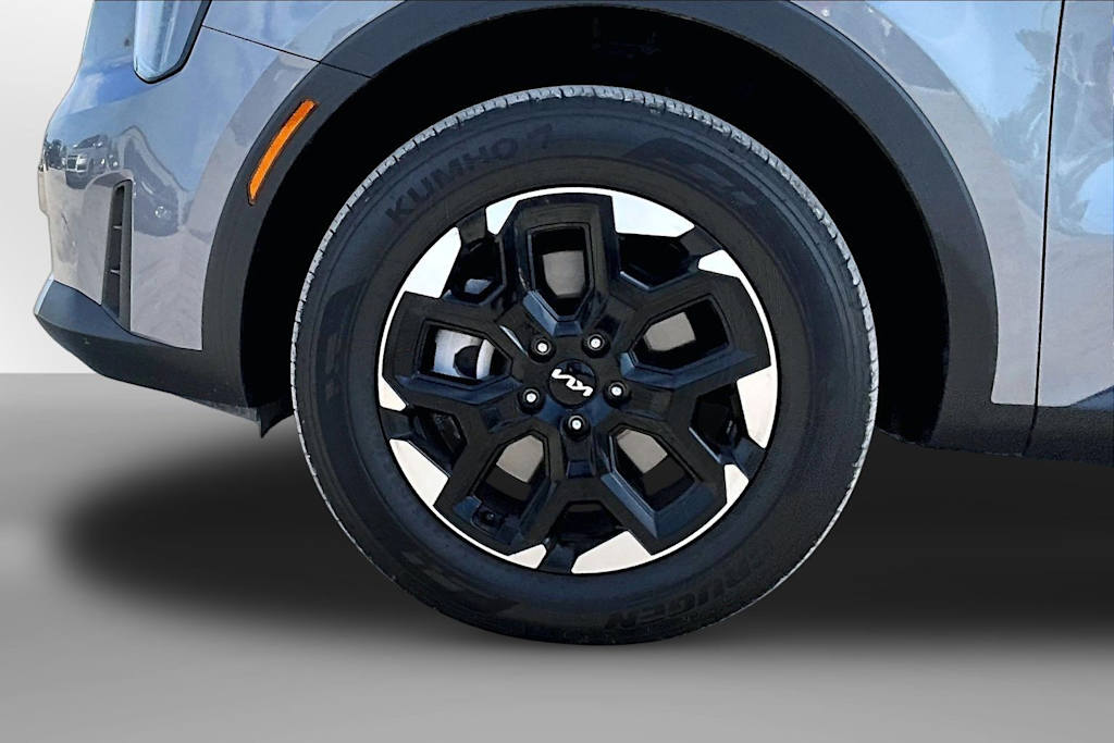 Thumbnail: 2025 Kia Sorento - 7