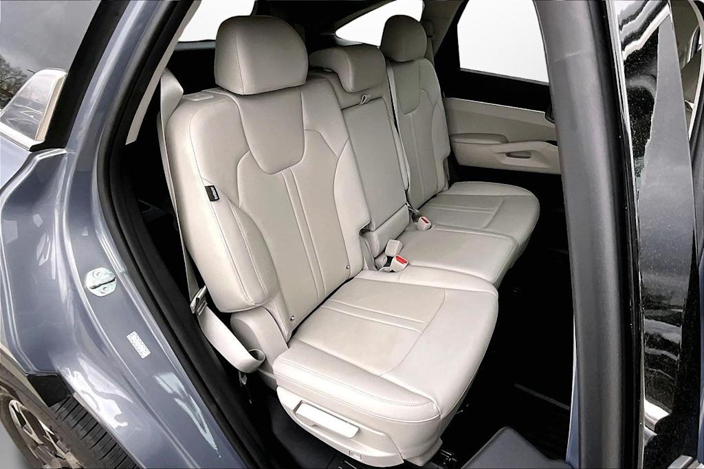 Thumbnail: 2025 Kia Sorento - 10