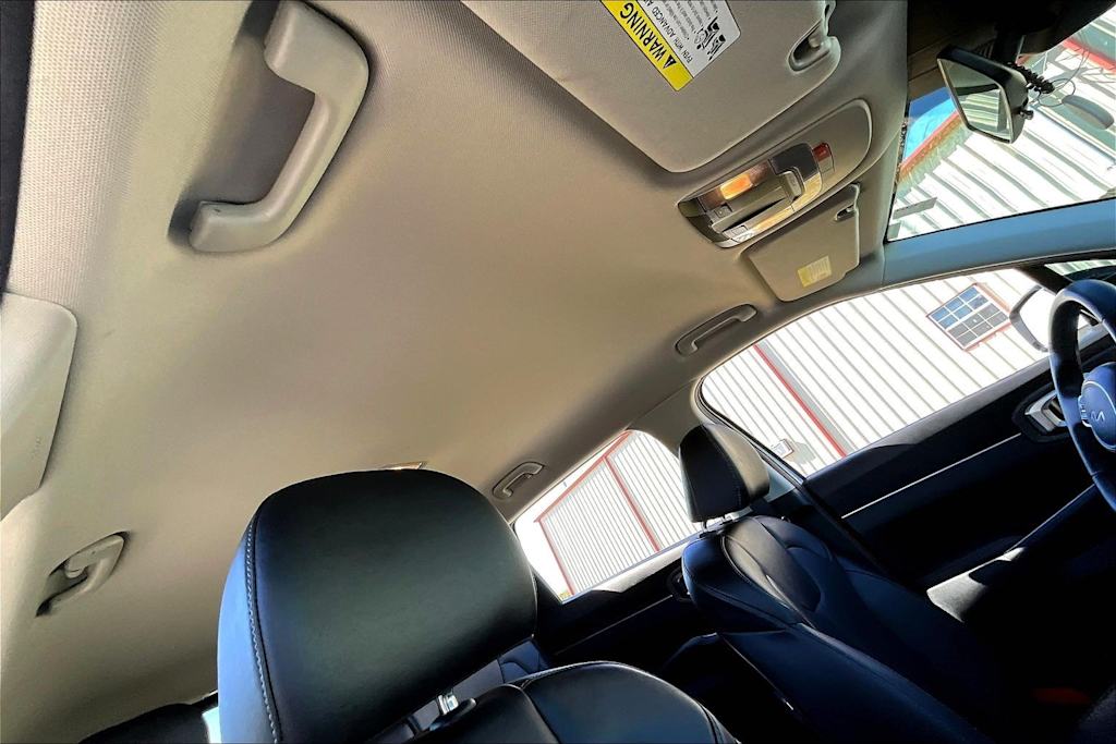 Thumbnail: 2023 Kia Sorento - 9