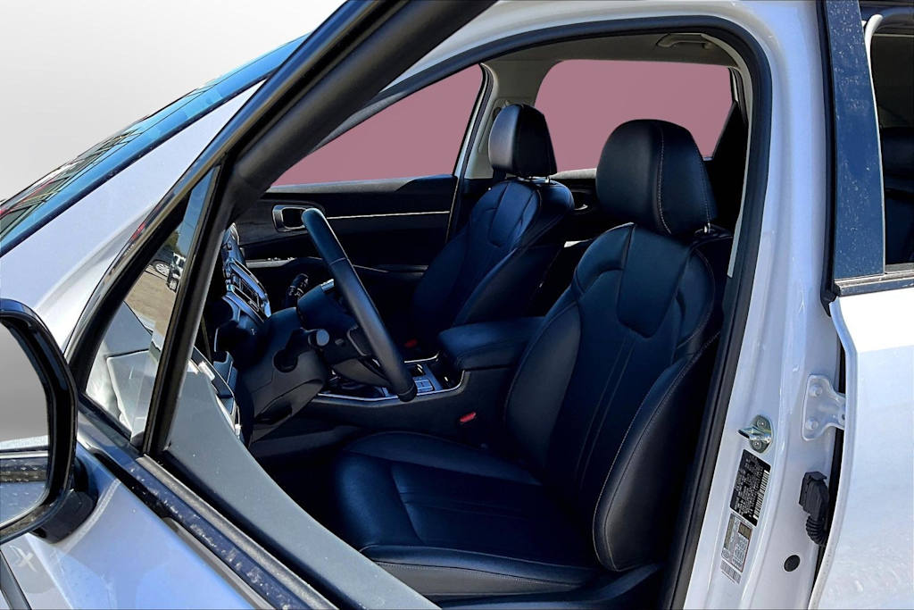 Thumbnail: 2023 Kia Sorento - 29