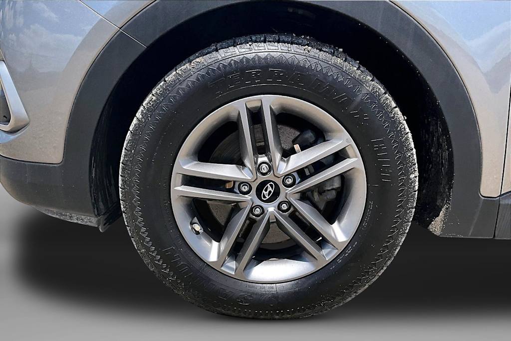 Thumbnail: 2018 Hyundai Santa Fe - 7
