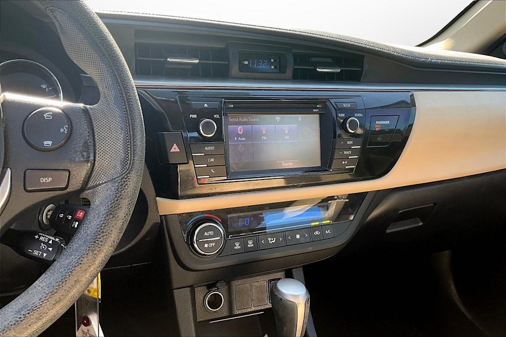 Thumbnail: 2016 Toyota Corolla - 13
