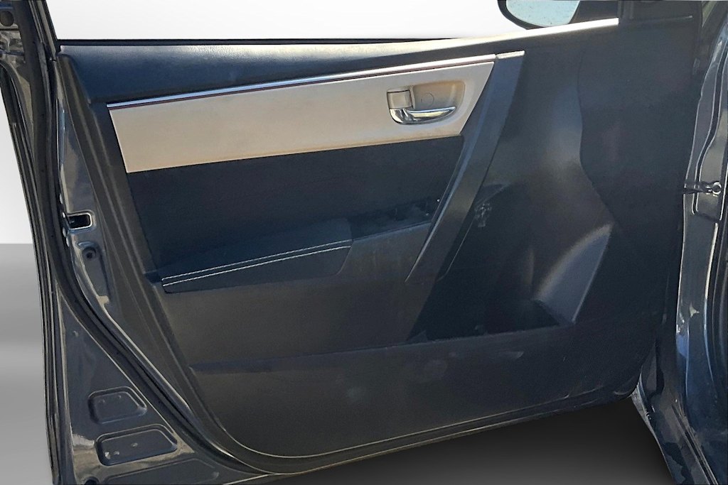 Thumbnail: 2016 Toyota Corolla - 21