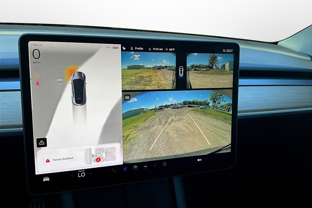 Thumbnail: 2023 Tesla Model Y - 24