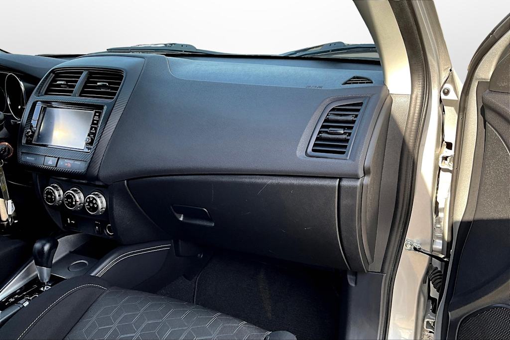 2021 Mitsubishi Outlander Sport S 21