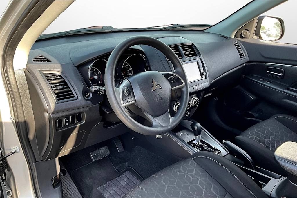 2021 Mitsubishi Outlander Sport S 8
