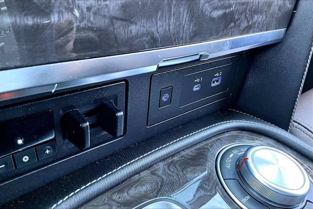 Thumbnail: 2023 Nissan Armada - 17