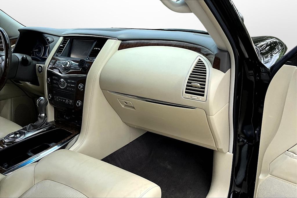 Thumbnail: 2017 INFINITI QX80 - 22