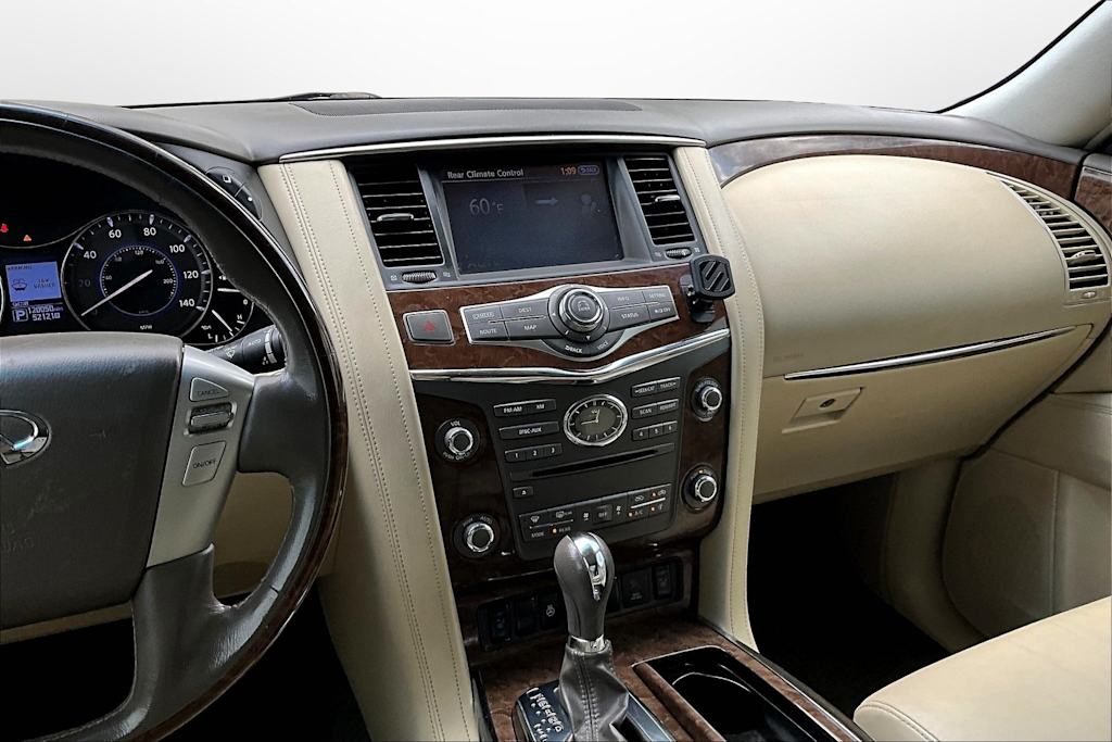 Thumbnail: 2017 INFINITI QX80 - 9