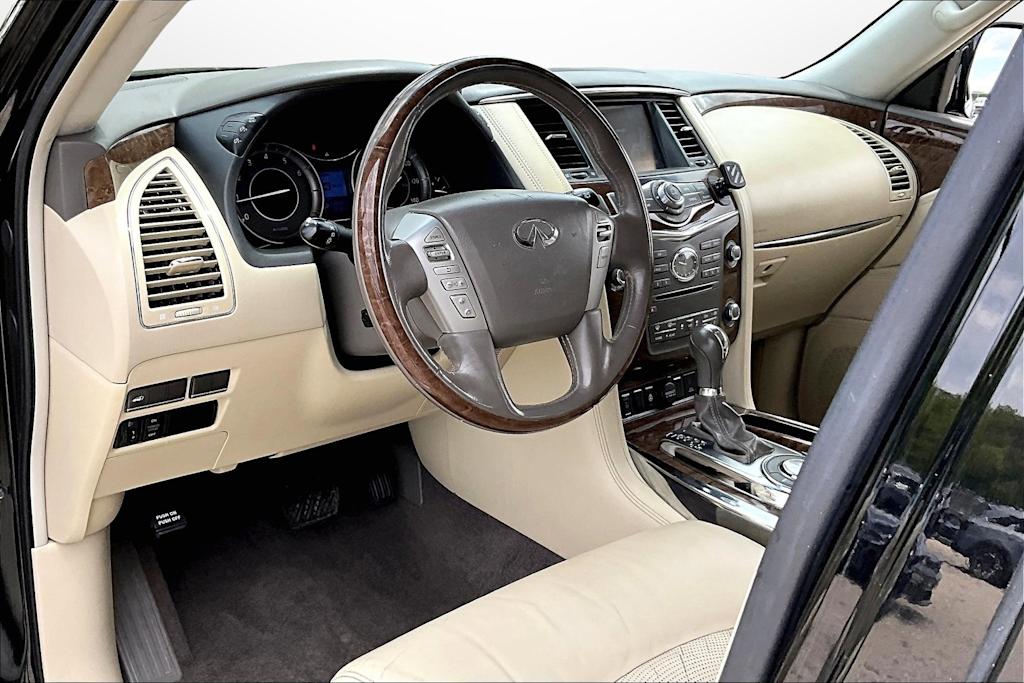 Thumbnail: 2017 INFINITI QX80 - 13