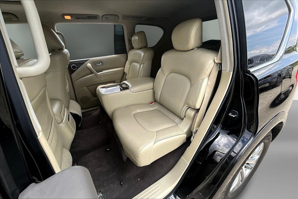 Thumbnail: 2017 INFINITI QX80 - 12