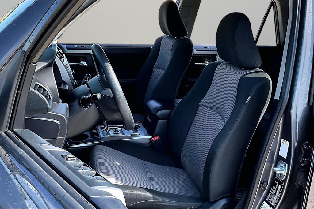 Thumbnail: 2021 Toyota 4Runner - 9