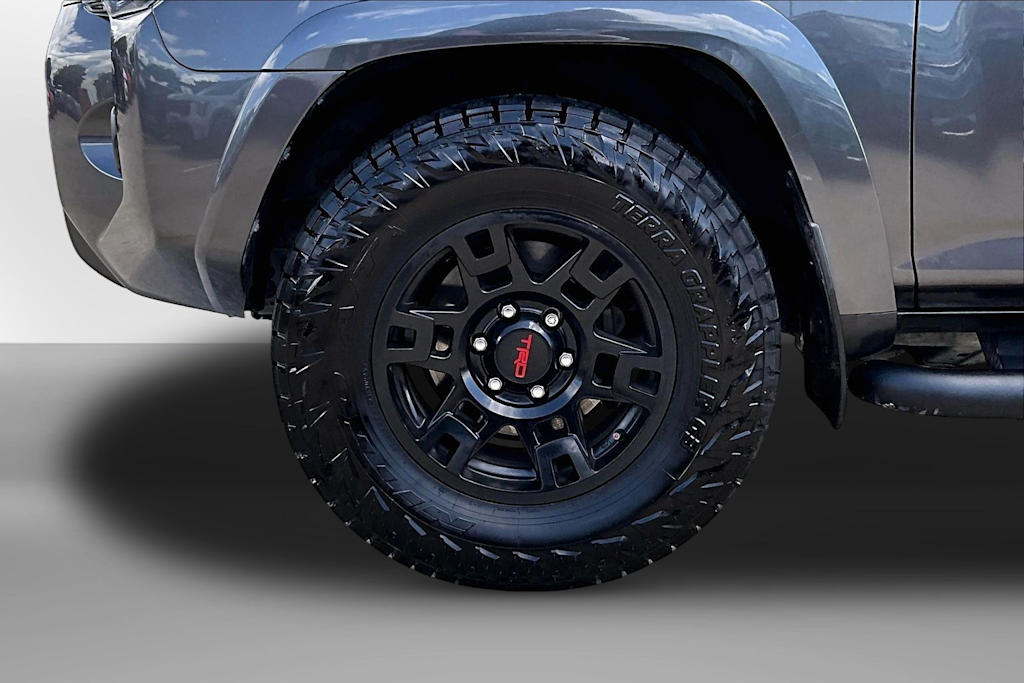 Thumbnail: 2023 Toyota 4Runner - 6