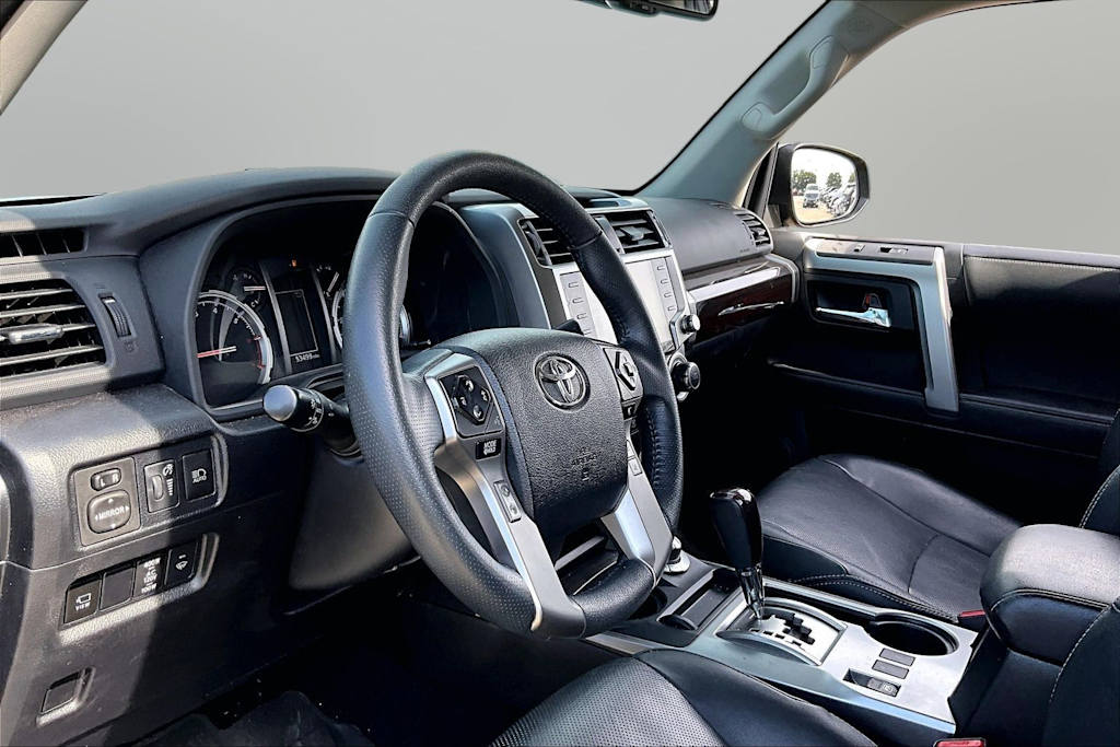Thumbnail: 2022 Toyota 4Runner - 9