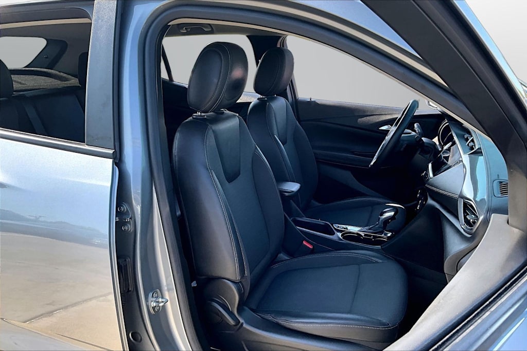 Thumbnail: 2023 Buick Encore GX - 9