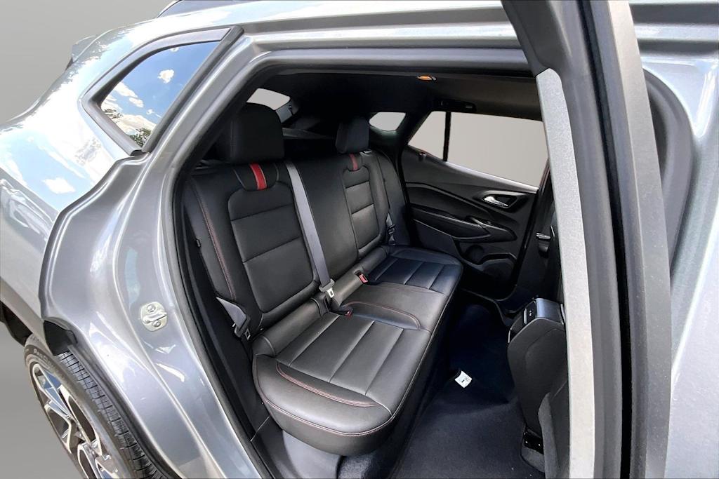 Thumbnail: 2025 Chevrolet Trax - 10