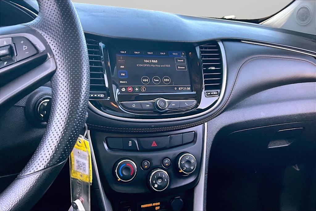 Thumbnail: 2020 Chevrolet Trax - 12