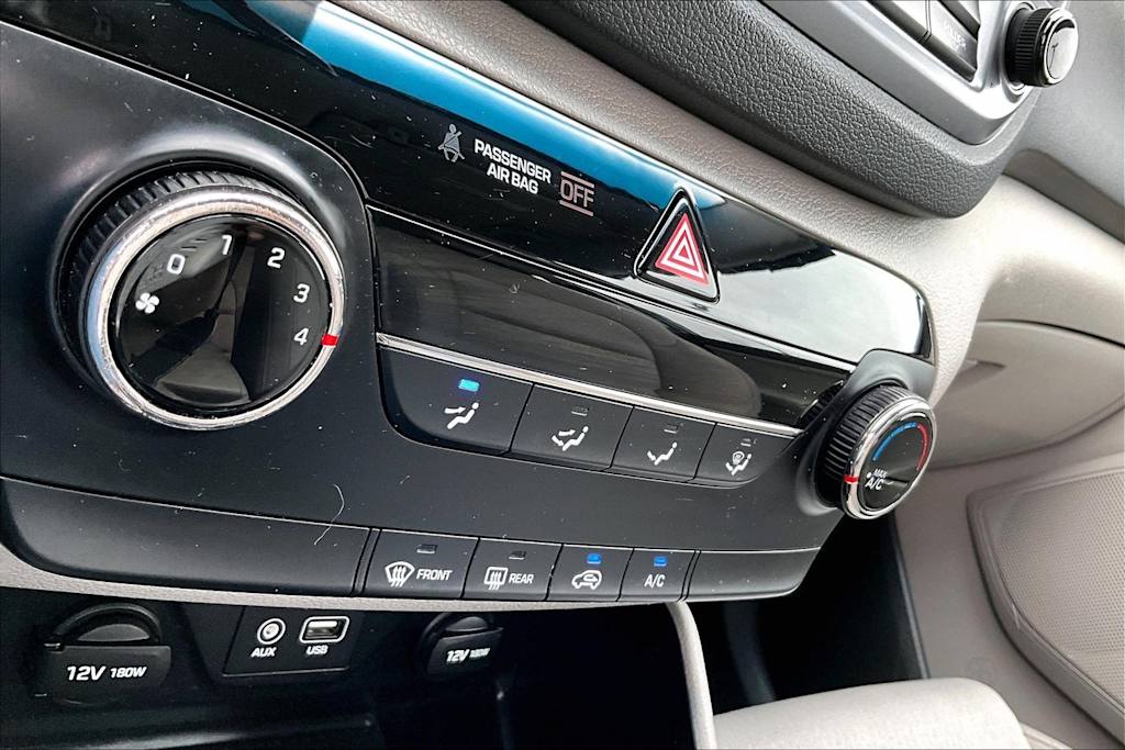 Thumbnail: 2016 Hyundai Tucson - 24