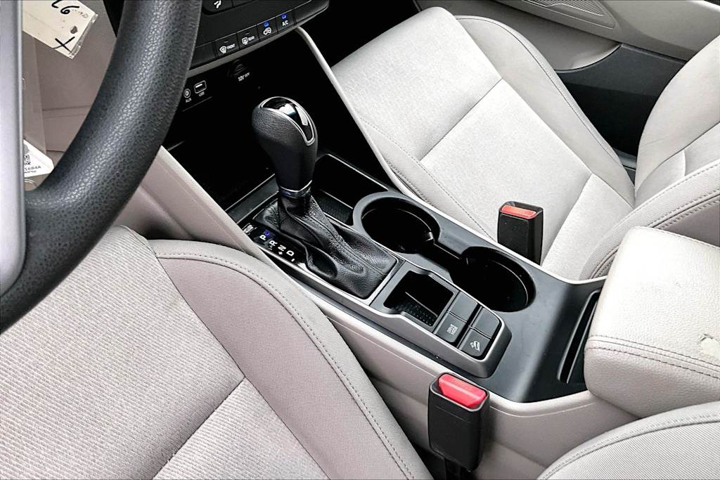 Thumbnail: 2016 Hyundai Tucson - 13