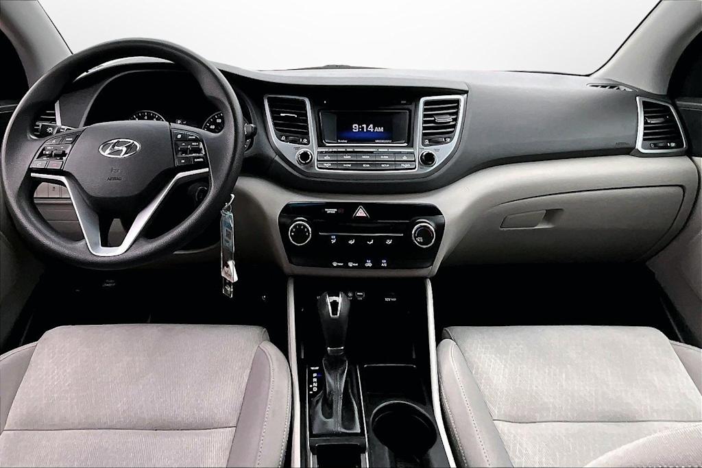 Thumbnail: 2016 Hyundai Tucson - 11