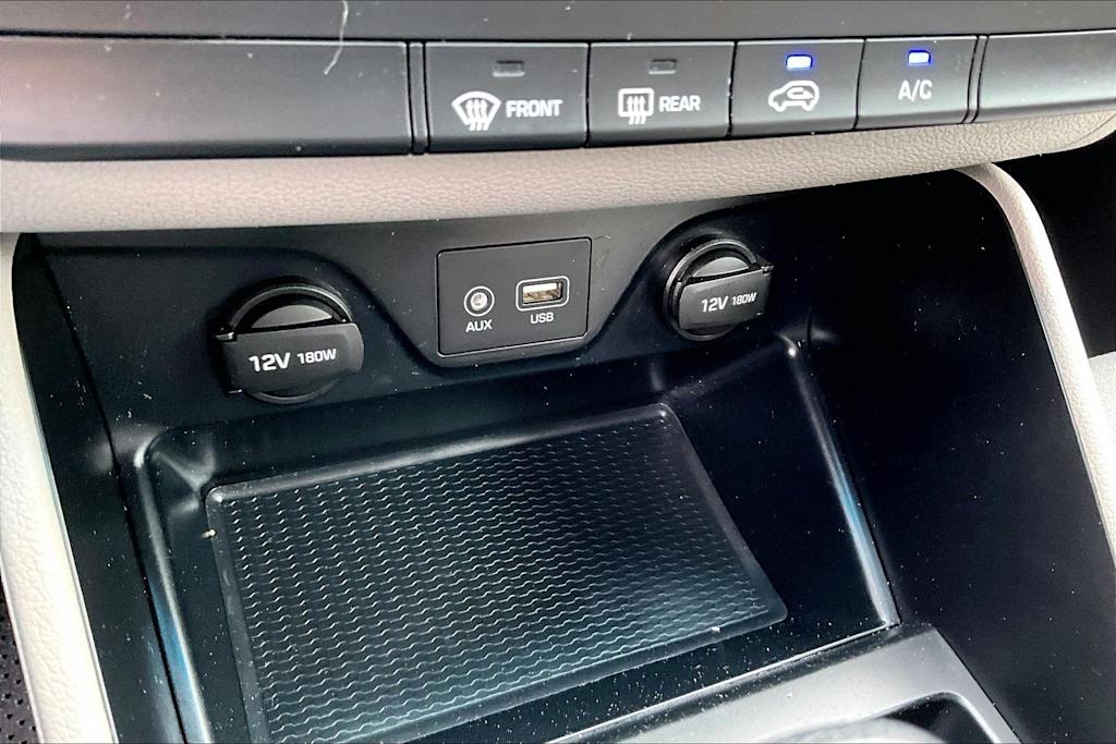 Thumbnail: 2016 Hyundai Tucson - 23