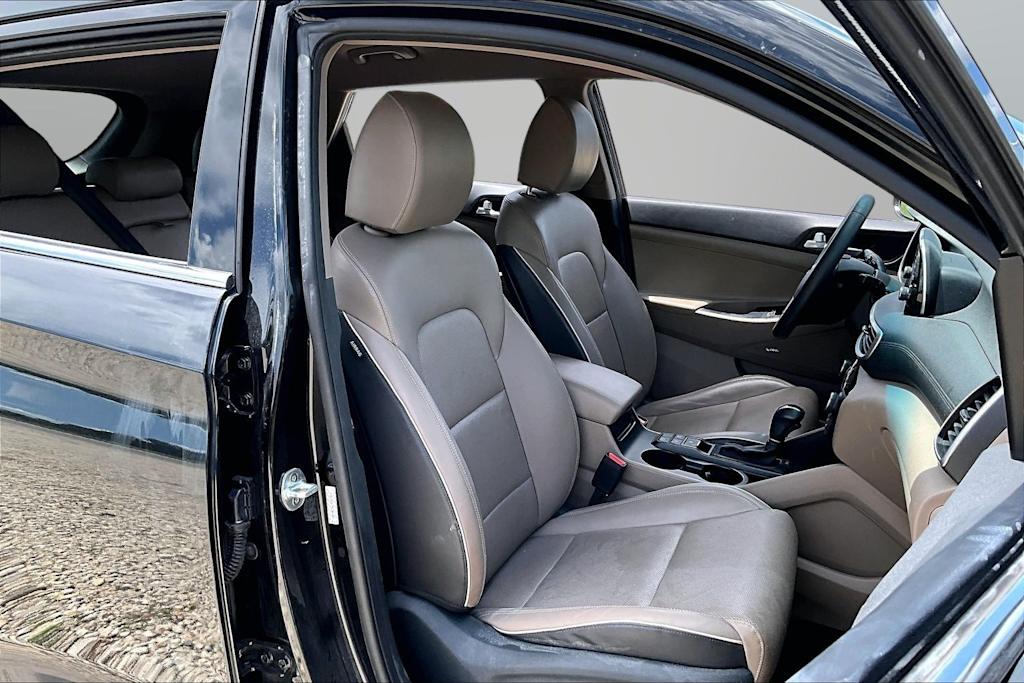 Thumbnail: 2021 Hyundai Tucson - 9